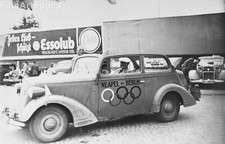 A Berlin taxi decorated for