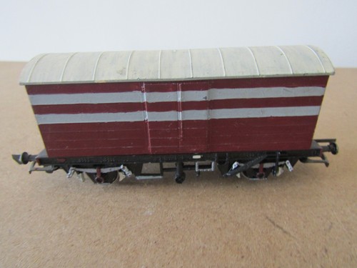 Hornby painted freight wagon - hornby,
