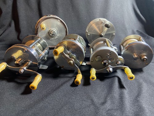 Vintage pflueger fishing - , reel