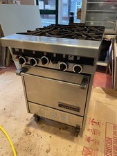 COMMERCIAL NATURAL GAS GARLAND COOKER AND OVEN  VERY GOOD CONDITION -REDUCE-