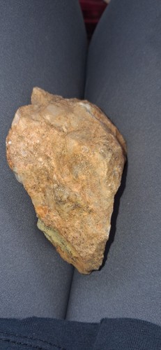 Gold ore quartz 414 - gold, grams