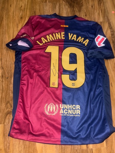 Lamine yamal hand signed - lamine,