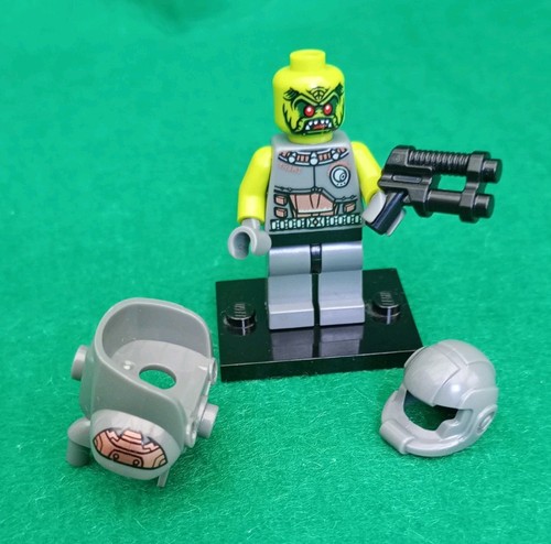 2013 lego alien - 2013,