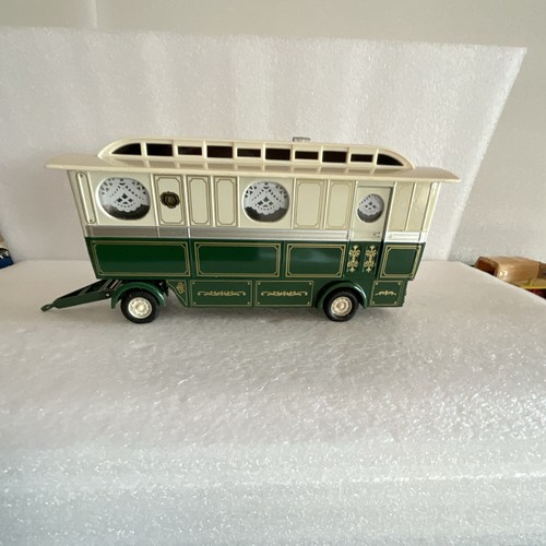 Corgi circus funfair - corgi,
