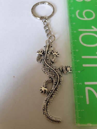 Lizard keyring - lizard,