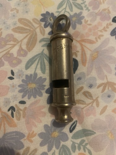 Metropolitan police whistle - metropolitan,
