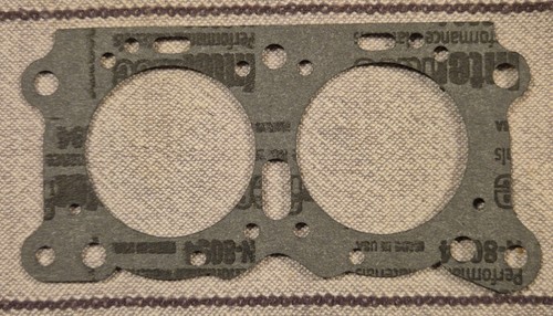 Holley six pack - pack, centre