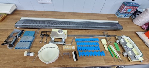 Knitmaster mod 250 5mm - knitmaster,