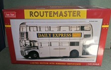 *SUN STAR 1:24 scale .. LONDON
