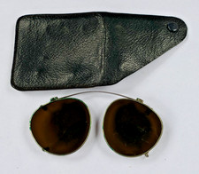 Vintage fold up clip on