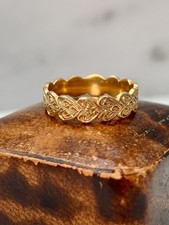 22ct Gold Engraved Heart Band, 1950s Vintage Ring, Gorgeous Rare Design