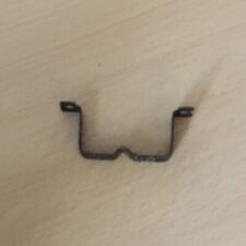 U89-MA-Pf - Vax Mach Air Pets & Family - W-Shaped Spring Stand Clip