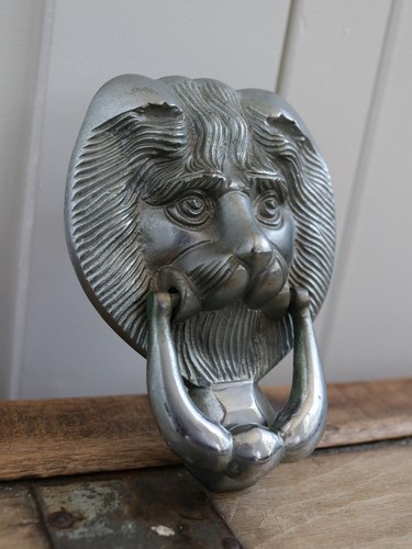Vintage style metal lion - vintage,