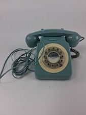 Retro Style Telephone 746