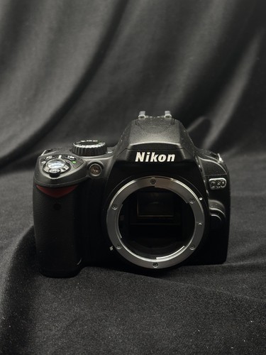 Nikon d60 camera only body - d60, /
