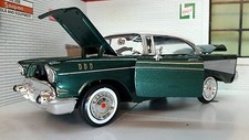 Chevrolet Chevy Bel Air Green 1957 Hard Top Motormax 1:24 Scale Model Car 73228