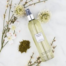 Vera Wang embrace body mist