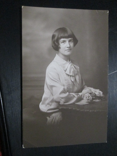 Postcard portrait woman - portrait,
