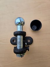 Toyota Hilux Tow Ball & Pin