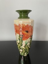 Moorcroft @ Moorland  Poppy
