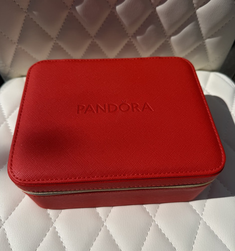 Red medium pandora - red,