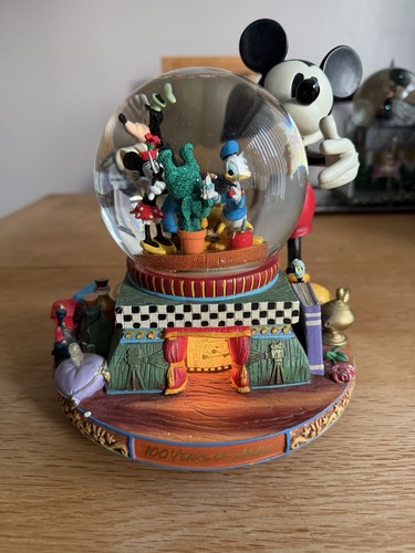 Disney mickey friends snow - disney,
