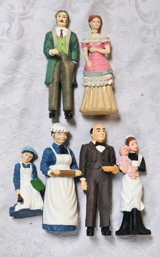Dolls house resin - house,