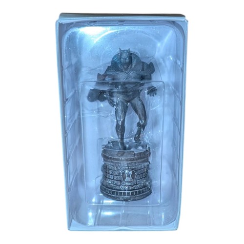 New eaglemoss marvel chess - new,