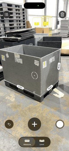 Collapsible plastic pallet - plastic, box