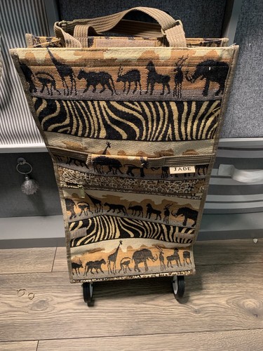Animal print african - print,