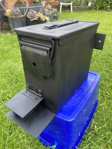 Steel squirrel feeder - feeder, mk2