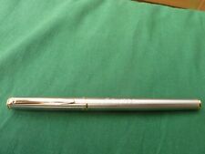 MESSENGER STEEL/GOLD COLOUR FOUNTAIN PEN IN CASE