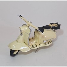 Xonex Lambretta Scooter Cream