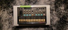 Korg Volca FM  Synthesizer