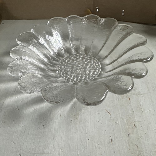 Dartington glass daisy bowl - glass,