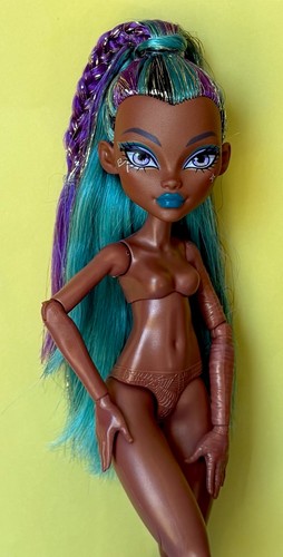 Monster high doll nefera - monster,