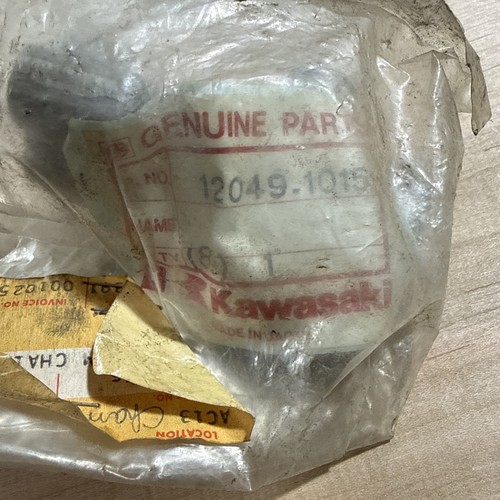 Kawasaki 12049 1015 oem cam - 12049-1015,
