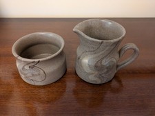 1970s Brown with swirl pattern