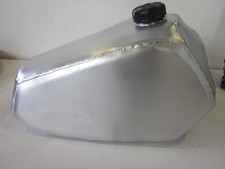 YAMAHA YZ 250 1980/81 ALUMINIUM TANK - YZ 465 1980