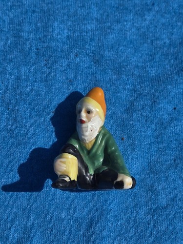 Vtg miniature muller volkstedt - miniature,