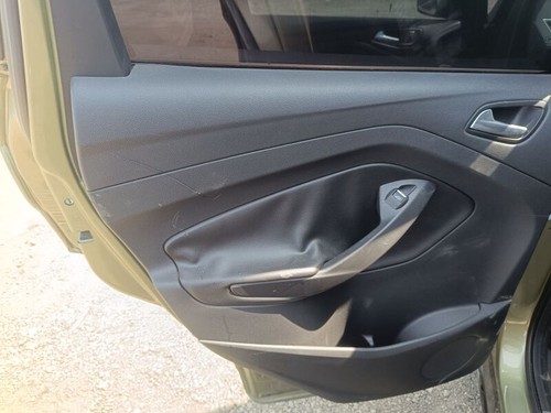 2292037 rear door - trim, lh