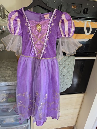 Disney princess dressing up - princess,
