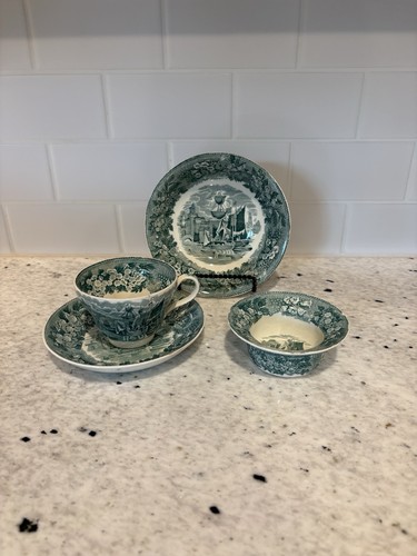 Rare green ferrara wedgwood - green,