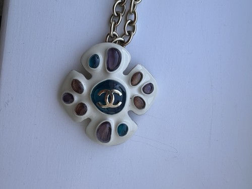 Chanel white enamel gripoix - chanel,