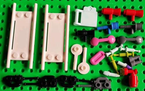 Lego minifigures accessories - lego,