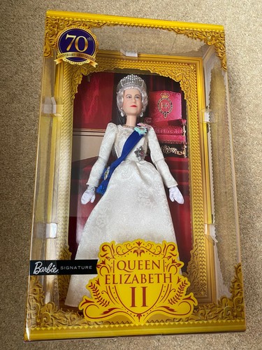 Queen elizabeth barbie - elizabeth,