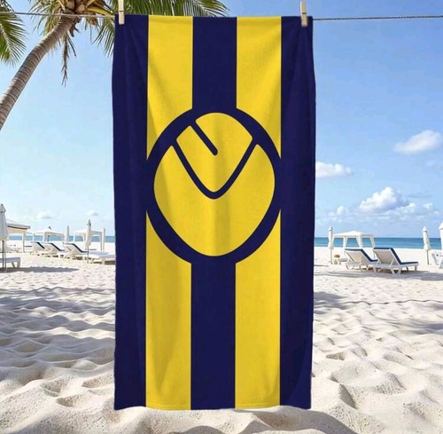 Leeds united beach towel - leeds,