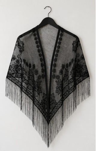 Black elegant spanish mantilla - black,