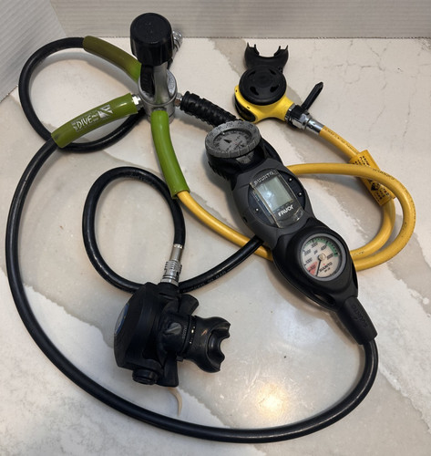 Aqua lung yoke and calypso - yoke,