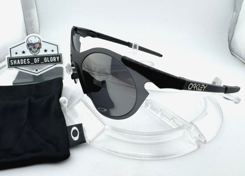 Oakley sub zero carbon - oakley,